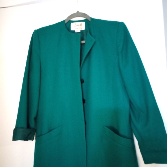Saville Collar-less Kelly Green Blazer - Picture 1 of 9